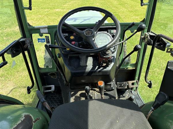 Grote foto fendt 270 va smalspoor kruipversnelling agrarisch tractoren