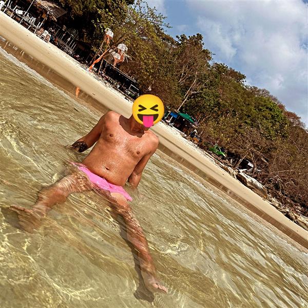 Grote foto geil en hongerig erotiek man zoekt vrouwelijke sekspartner