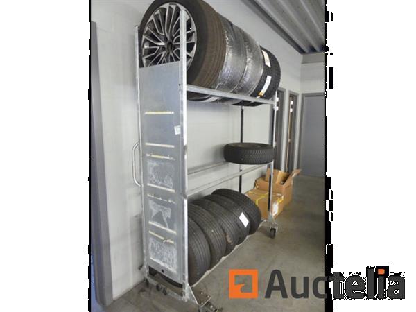 Grote foto 2 bandenrekken op wielen doe het zelf en verbouw overige doe het zelf en verbouw