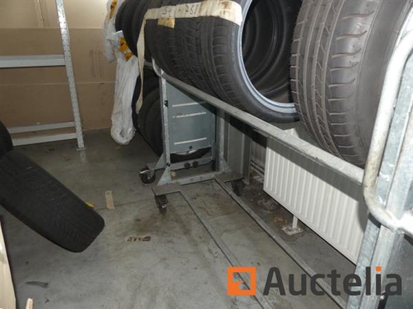 Grote foto 2 bandenrekken op wielen doe het zelf en verbouw overige doe het zelf en verbouw