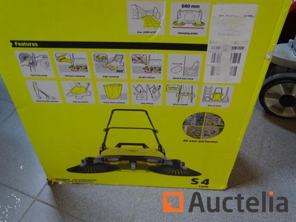 Grote foto mechanische veegmachine karcher s 4 twin agrarisch veegmachines