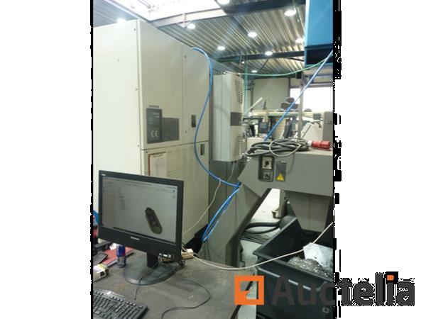 Grote foto cnc deckel maho dmu 80p gelijktijdige 5 assige freesmachine doe het zelf en verbouw ijzerwaren en bevestigingsmiddelen