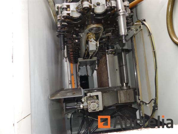 Grote foto cnc deckel maho dmu 80p gelijktijdige 5 assige freesmachine doe het zelf en verbouw ijzerwaren en bevestigingsmiddelen