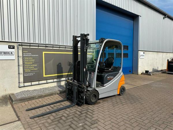 Grote foto vs 22231 elektrische duplex heftruck still rx20 20p vorkenspreider agrarisch heftrucks