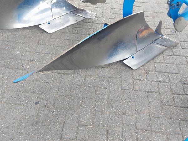 Grote foto lemken juwel 8 v3n100 3 schaar ploeg met snedemixer agrarisch ploegen