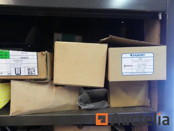 Grote foto hardware en hardware grote hoeveelheid doe het zelf en verbouw onderdelen en accessoires