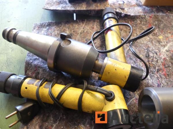 Grote foto accessoires voor werktuigmachines doe het zelf en verbouw ijzerwaren en bevestigingsmiddelen