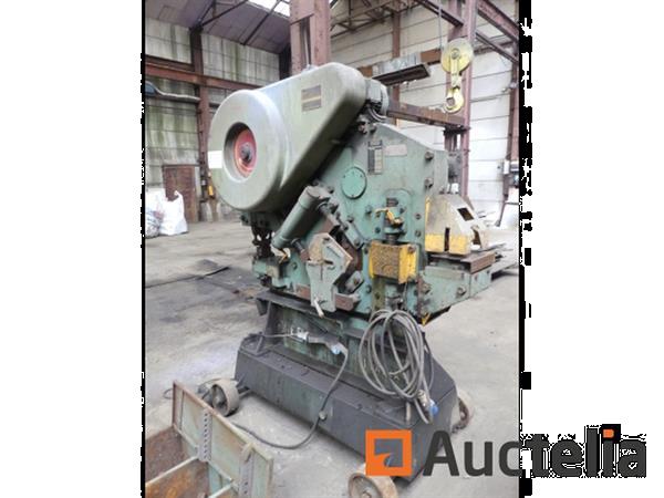 Grote foto omera multimatic multifunctionele ponsmachine 16 70s doe het zelf en verbouw ijzerwaren en bevestigingsmiddelen