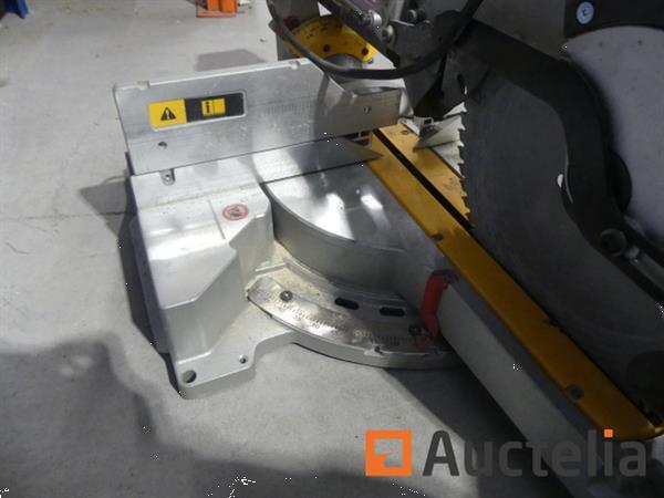 Grote foto dewalt dws780 qs verstekzaag doe het zelf en verbouw ijzerwaren en bevestigingsmiddelen