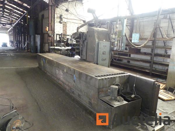 Grote foto huron ru 881 3 assige cnc universele freesmachine doe het zelf en verbouw ijzerwaren en bevestigingsmiddelen