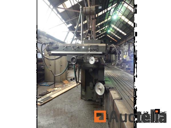 Grote foto huron ru 881 3 assige cnc universele freesmachine doe het zelf en verbouw ijzerwaren en bevestigingsmiddelen
