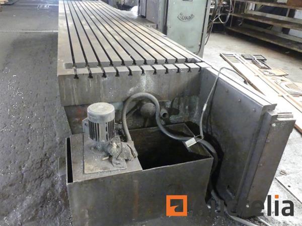Grote foto huron ru 881 3 assige cnc universele freesmachine doe het zelf en verbouw ijzerwaren en bevestigingsmiddelen