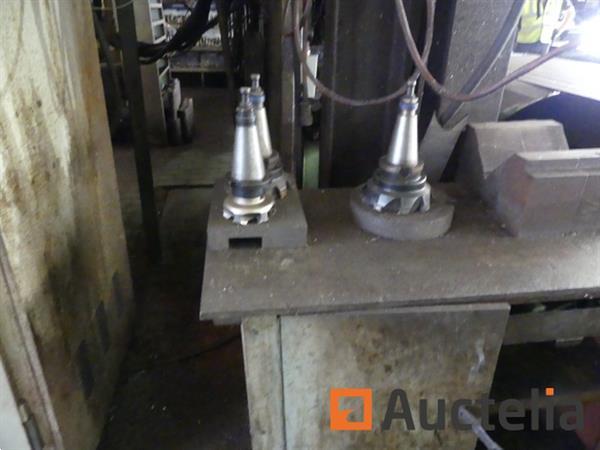 Grote foto rivolta tnc 320 cnc boormachine met bewegend statief en accessoires doe het zelf en verbouw ijzerwaren en bevestigingsmiddelen