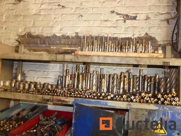 Grote foto rivolta tnc 320 cnc boormachine met bewegend statief en accessoires doe het zelf en verbouw ijzerwaren en bevestigingsmiddelen