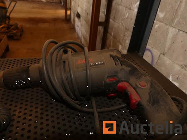 Grote foto 2 niet verwijderbare metalen planken en inhoud doe het zelf en verbouw hefwerktuigen