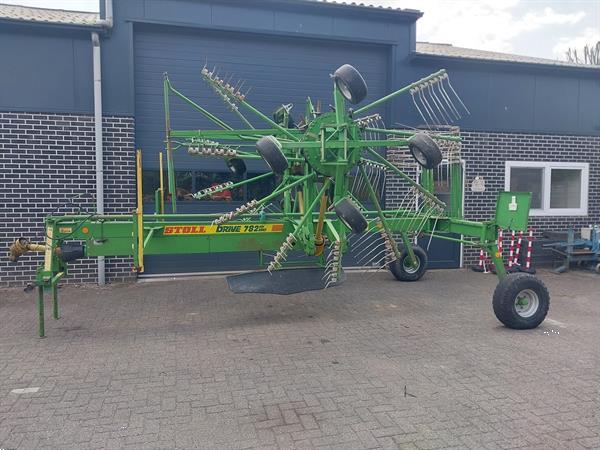 Grote foto stoll 782 hydro dubbele hark agrarisch harken