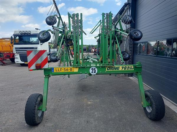 Grote foto stoll 782 hydro dubbele hark agrarisch harken
