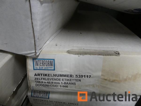 Grote foto booster 2 wielen en trolley met labels doe het zelf en verbouw overige doe het zelf en verbouw