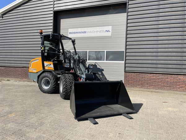 Grote foto giant g2700 tele hd minishovel nieuw 835 lease agrarisch shovels