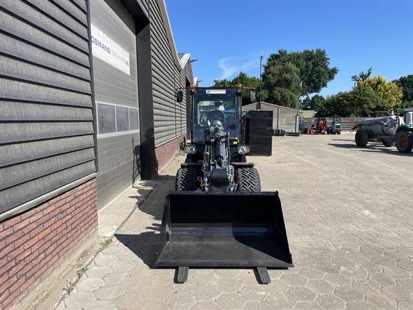 Grote foto giant g2700 tele hd minishovel nieuw 835 lease agrarisch shovels