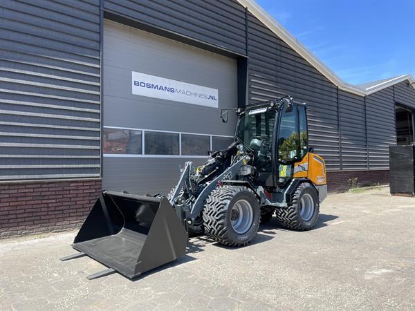Grote foto giant g2700 x tra hd cabine minishovel nieuw agrarisch shovels