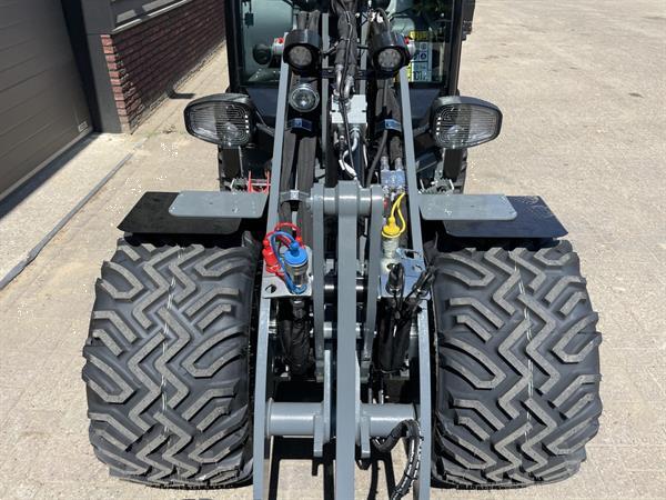 Grote foto giant g2700 x tra hd cabine minishovel nieuw agrarisch shovels