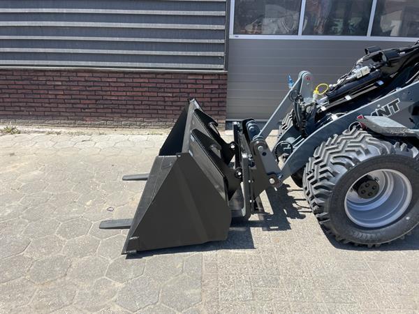 Grote foto giant g2700 x tra hd cabine minishovel nieuw agrarisch shovels