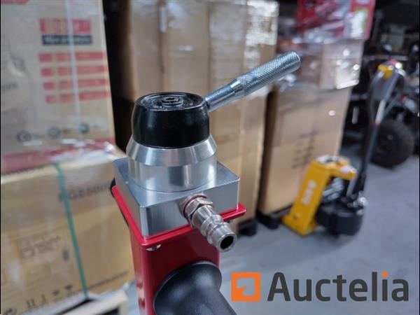 Grote foto 60 tons hydraulische krik doe het zelf en verbouw gereedschappen en machines