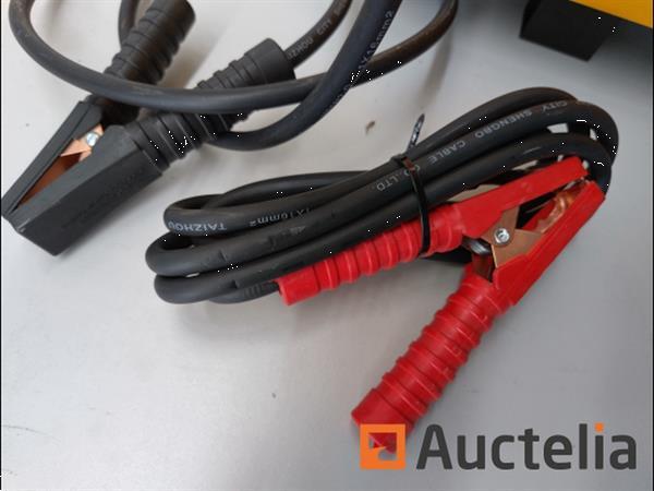 Grote foto accu booster 300 amp doe het zelf en verbouw gereedschappen en machines