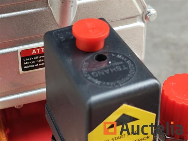 Grote foto compressor 100 liter doe het zelf en verbouw gereedschappen en machines