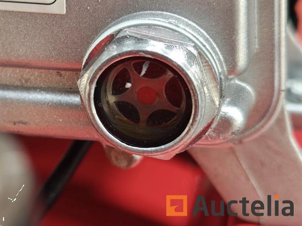 Grote foto compressor 100 liter doe het zelf en verbouw gereedschappen en machines