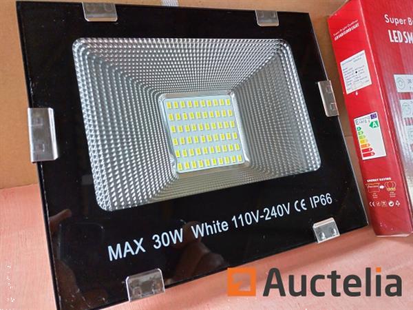 Grote foto 20x ongebruikt 30w led smd floodlight doe het zelf en verbouw gereedschappen en machines