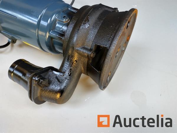 Grote foto vuilwaterpomp agrarisch algemeen