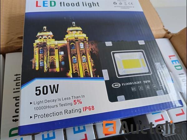 Grote foto 20x ongebruikt 50w led floodlight doe het zelf en verbouw gereedschappen en machines