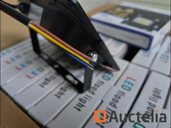 Grote foto 20x ongebruikt 50w led floodlight doe het zelf en verbouw gereedschappen en machines