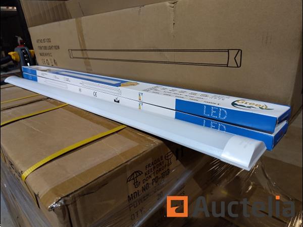 Grote foto 30x led batten tl light 120cm doe het zelf en verbouw gereedschappen en machines