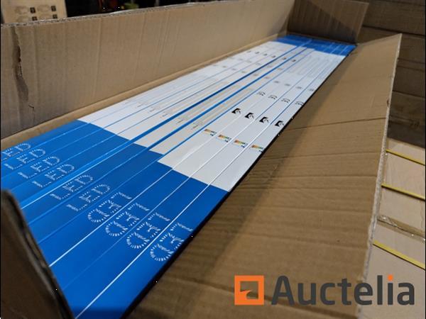 Grote foto 30x led batten tl light 120cm doe het zelf en verbouw gereedschappen en machines