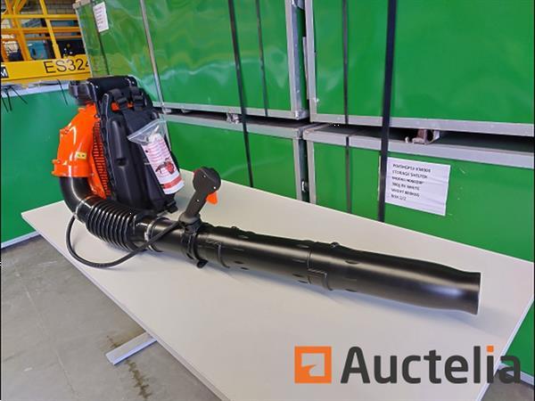 Grote foto bladblazer benzine 76cc agrarisch algemeen