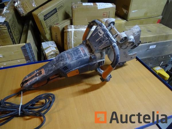 Grote foto evolution elektrische betonzaag r300dct doe het zelf en verbouw ijzerwaren en bevestigingsmiddelen