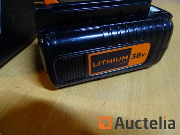 Grote foto 2 5 ah 36 v lithiumbatterij en black decker oplader doe het zelf en verbouw overige doe het zelf en verbouw