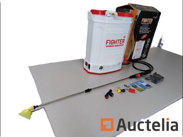 Grote foto rugspuit op accu 16 liter agrarisch algemeen
