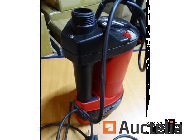 Grote foto regenwateropvangpomp einhell ge pp 5555 agrarisch pompen