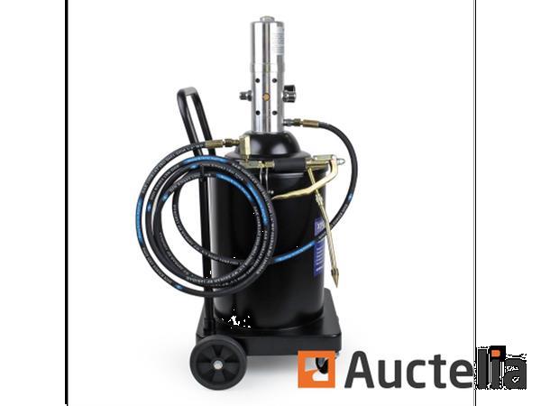 Grote foto pneumatische vetspuit 15 liter profi accu vetspuit automatisch doe het zelf en verbouw gereedschappen en machines
