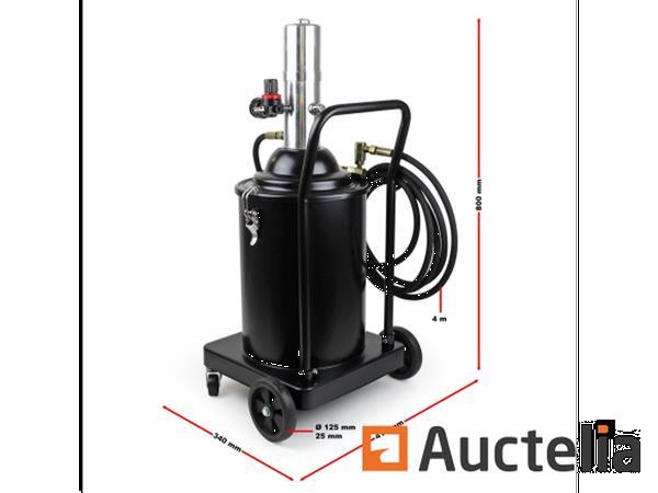 Grote foto pneumatische vetspuit 15 liter profi accu vetspuit automatisch doe het zelf en verbouw gereedschappen en machines