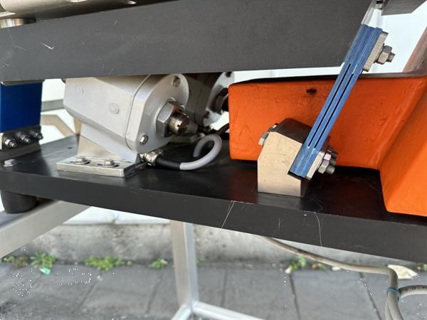 Grote foto bodijn trilgoot invoertriller uitvoerbreedte 19 cm agrarisch kisten