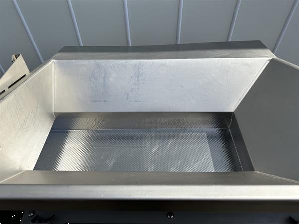 Grote foto bodijn trilgoot invoertriller uitvoerbreedte 19 cm agrarisch kisten
