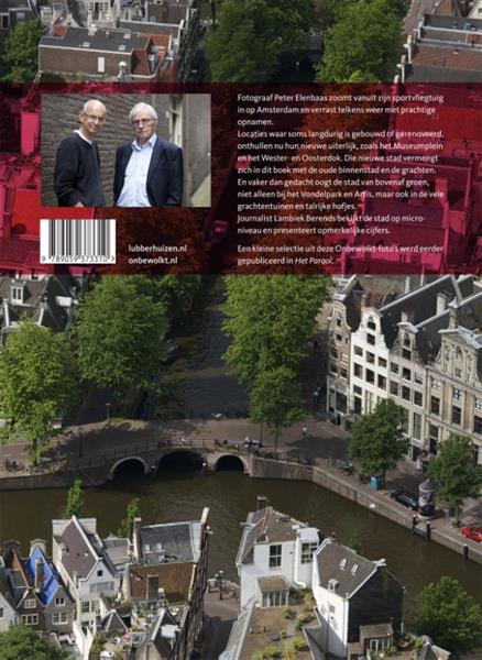 Grote foto amsterdam onbewolkt boeken fotografie en design