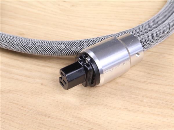 Grote foto gigawatt ls 2 mk3 highend audio power cable 1 5 metre audio tv en foto onderdelen en accessoires