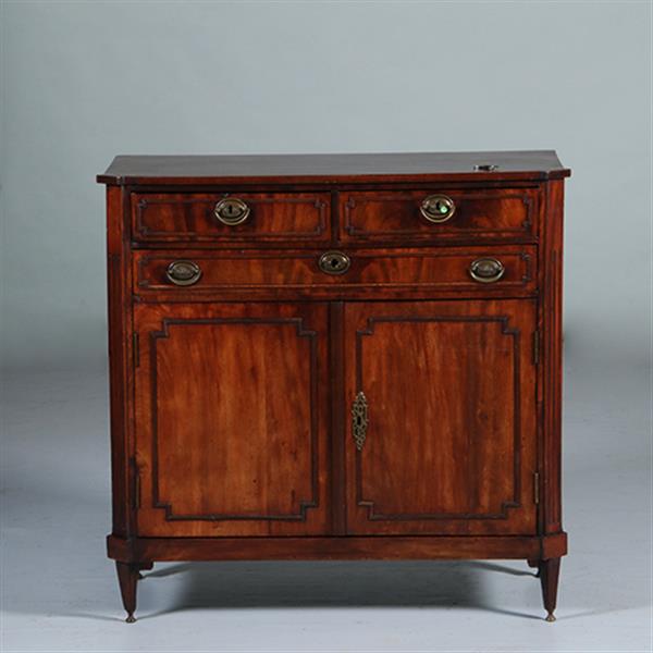 Grote foto hollandse louis seize penantkast ca 1790 met drie laden en twee deuren no.301850 antiek en kunst stoelen en banken