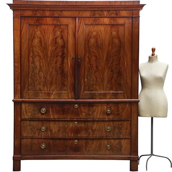 Grote foto strak ingetogen haags kabinet ca 1825 in chic bloemmahonie no.301855 antiek en kunst stoelen en banken